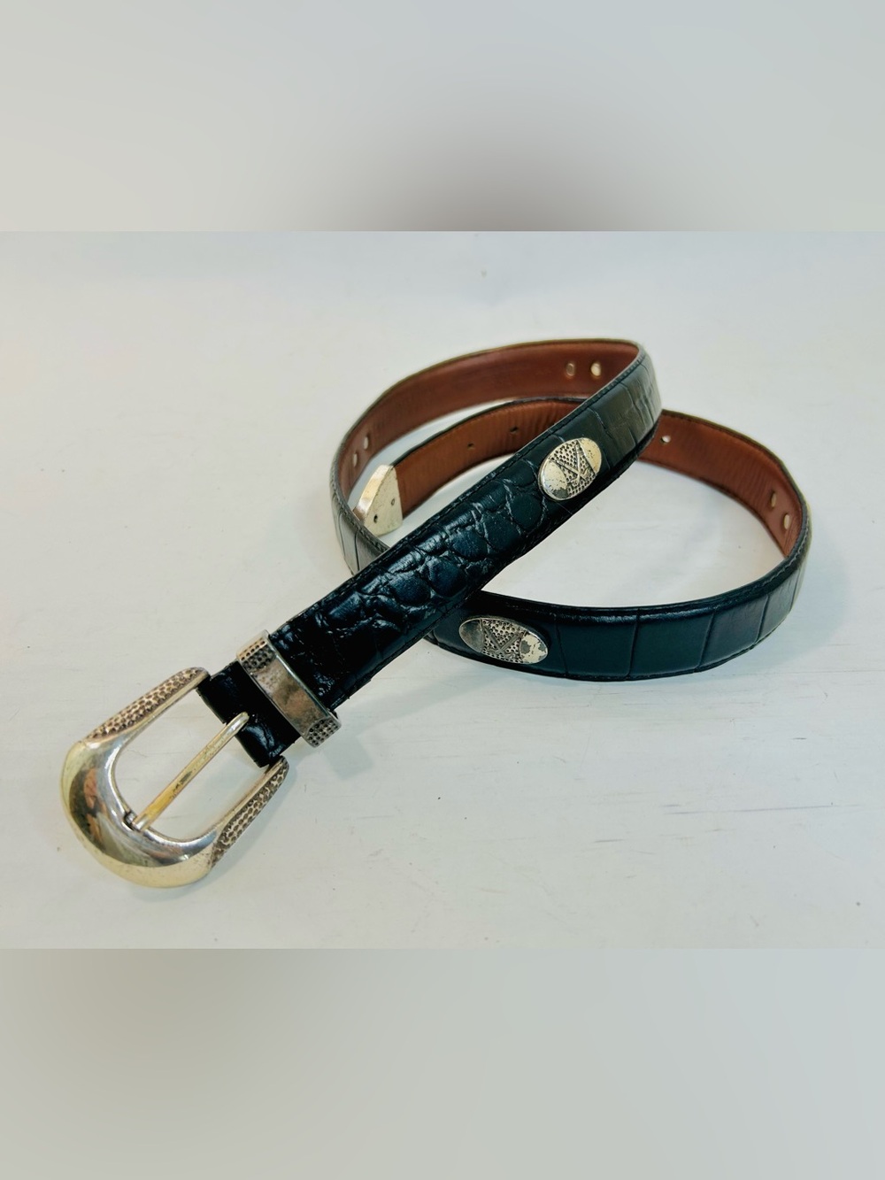 Vintage 90s Black Crocodile-Embossed Leather Golf Concho Belt 36/90